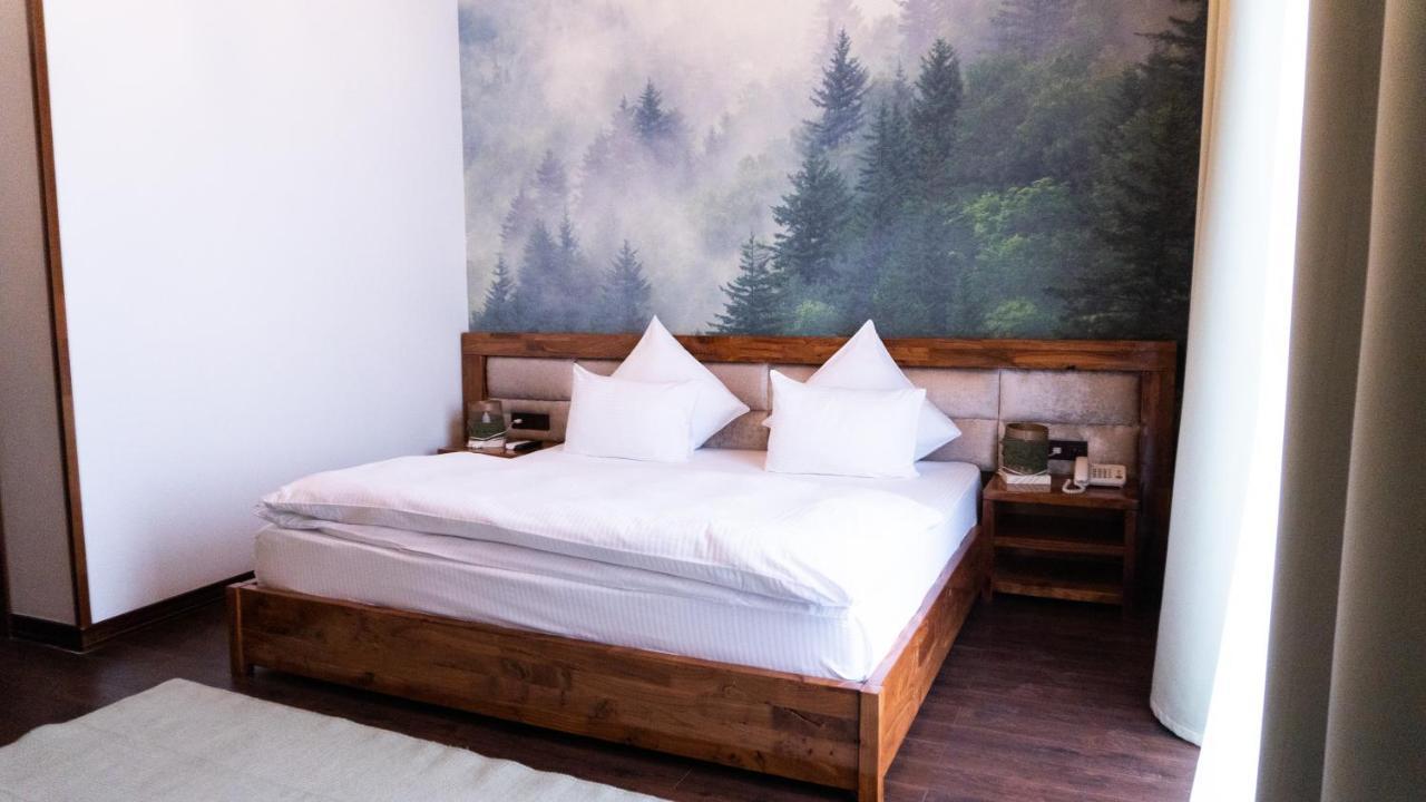 Alpen Park Hotell Tsjimkent Eksteriør bilde
